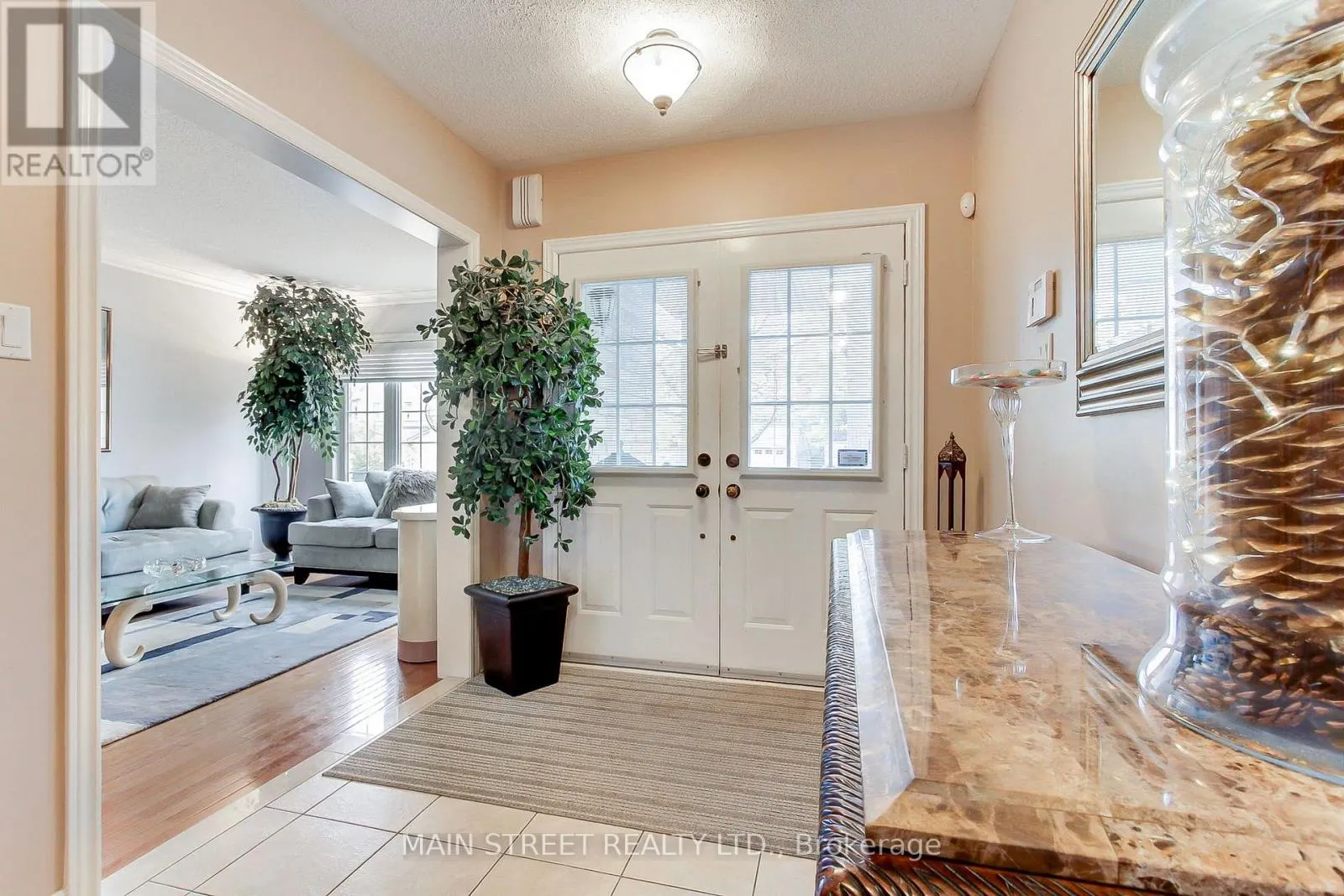 196 WAINSCOT AVENUE