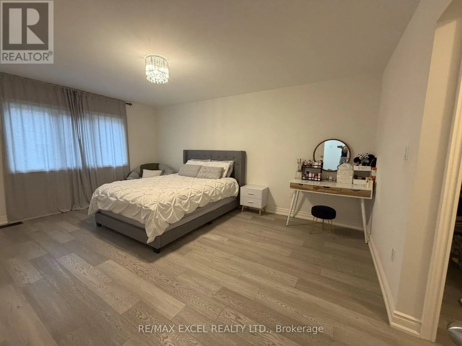 123 FALLHARVEST WAY