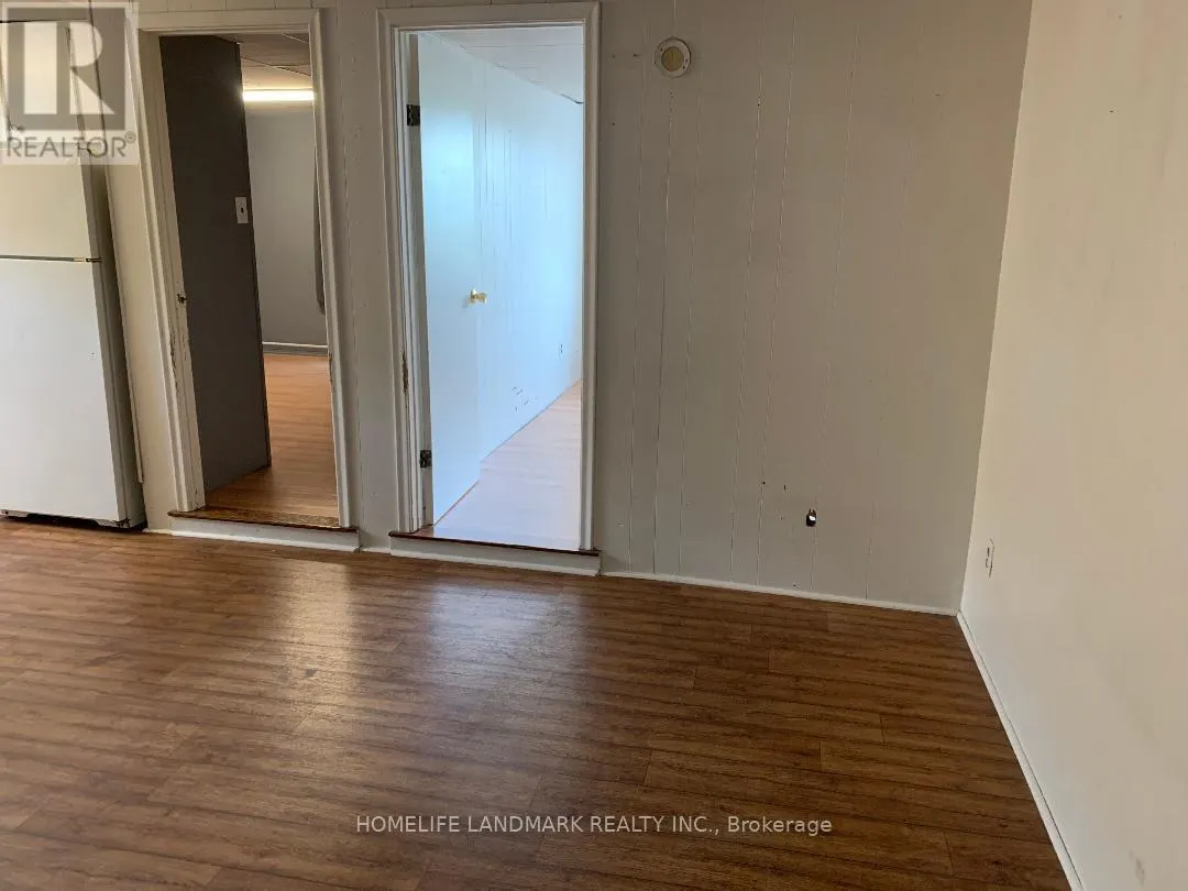 9 - 2 BASCOM STREET S