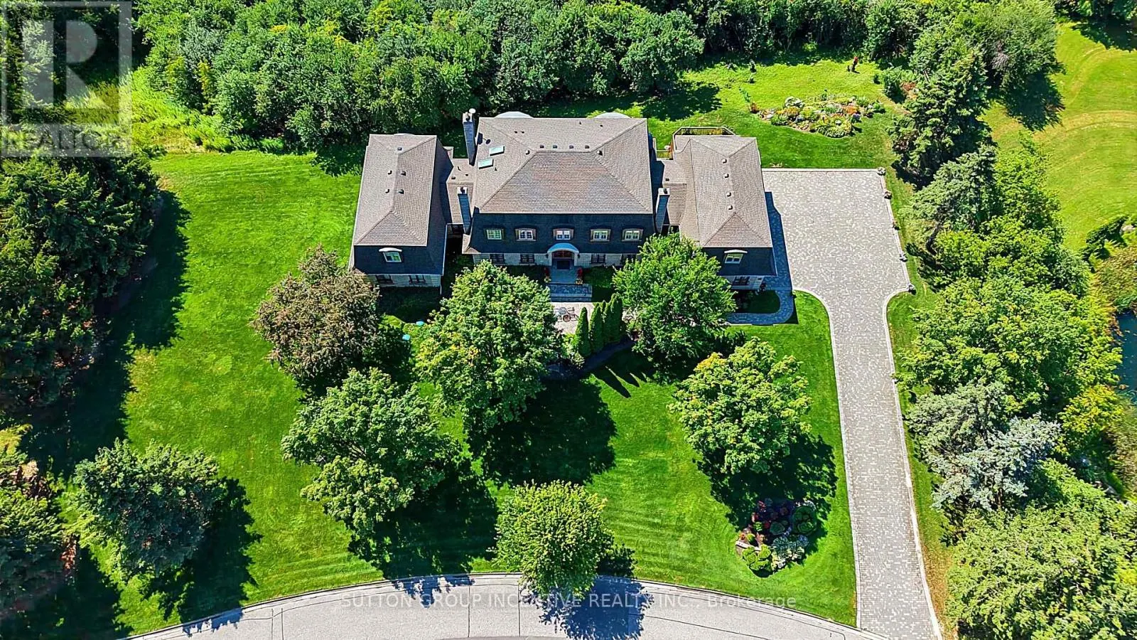 25 BOVAIR TRAIL