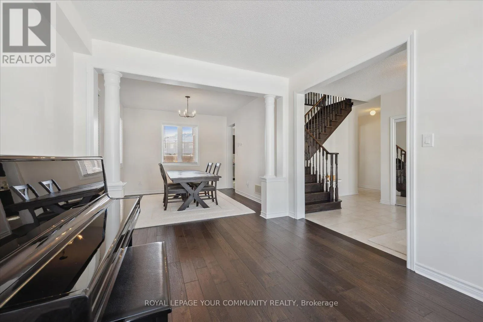 93 MOUNT CRESCENT