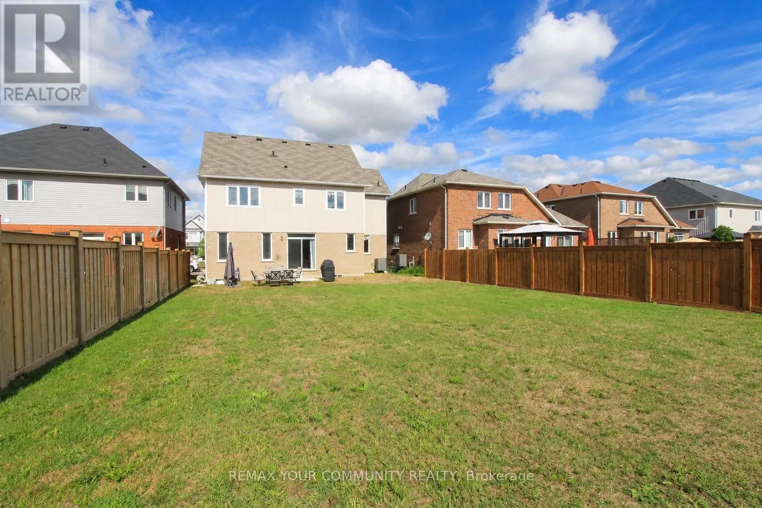 93 MOUNT CRESCENT