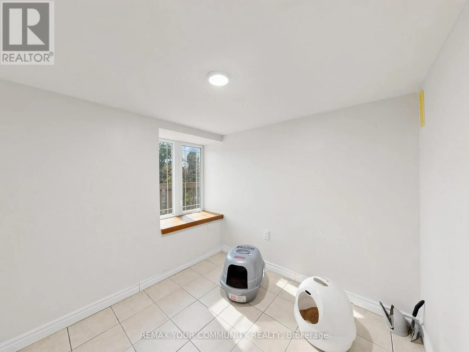 27 MITCHELL AVENUE