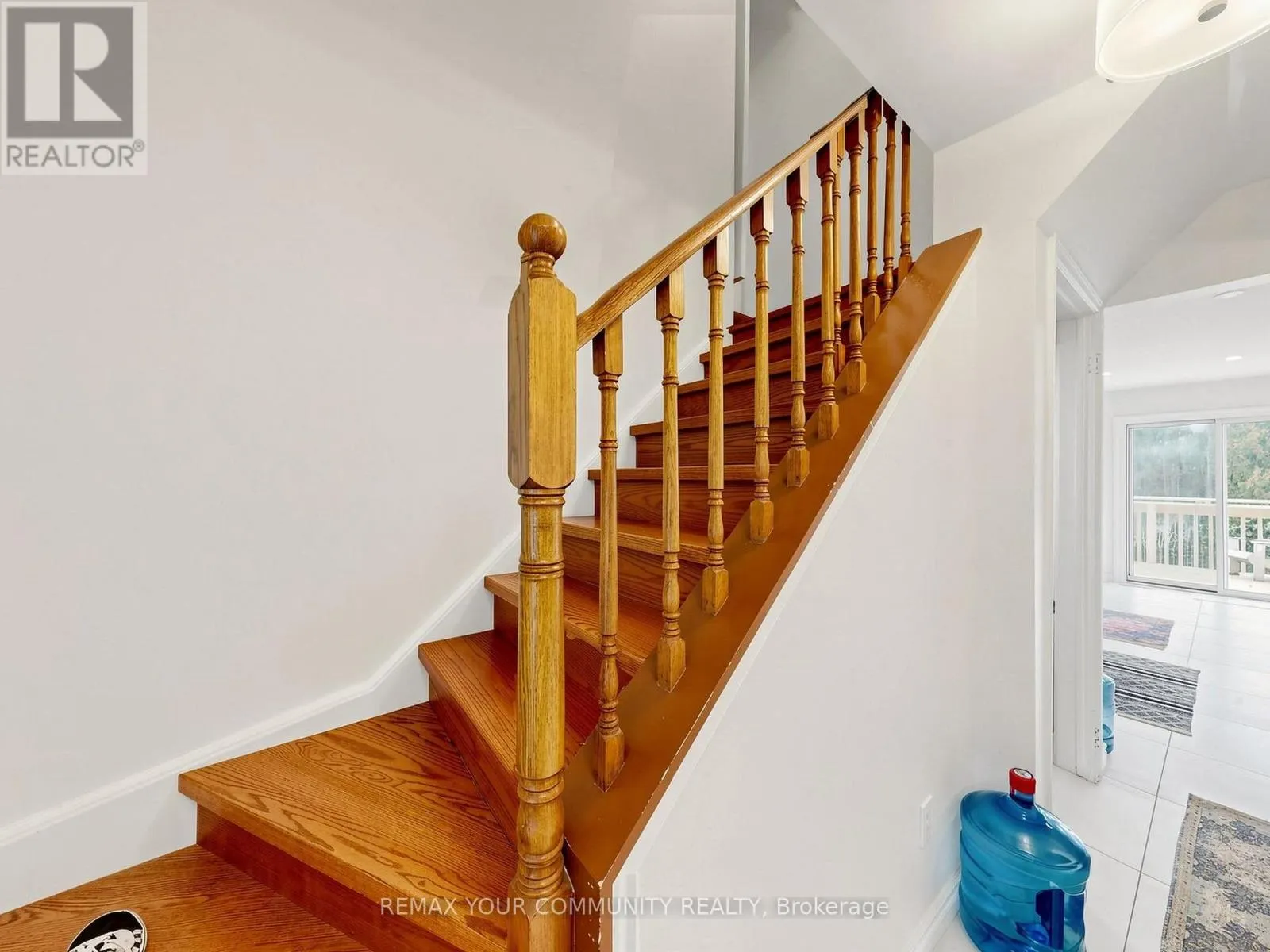 27 MITCHELL AVENUE