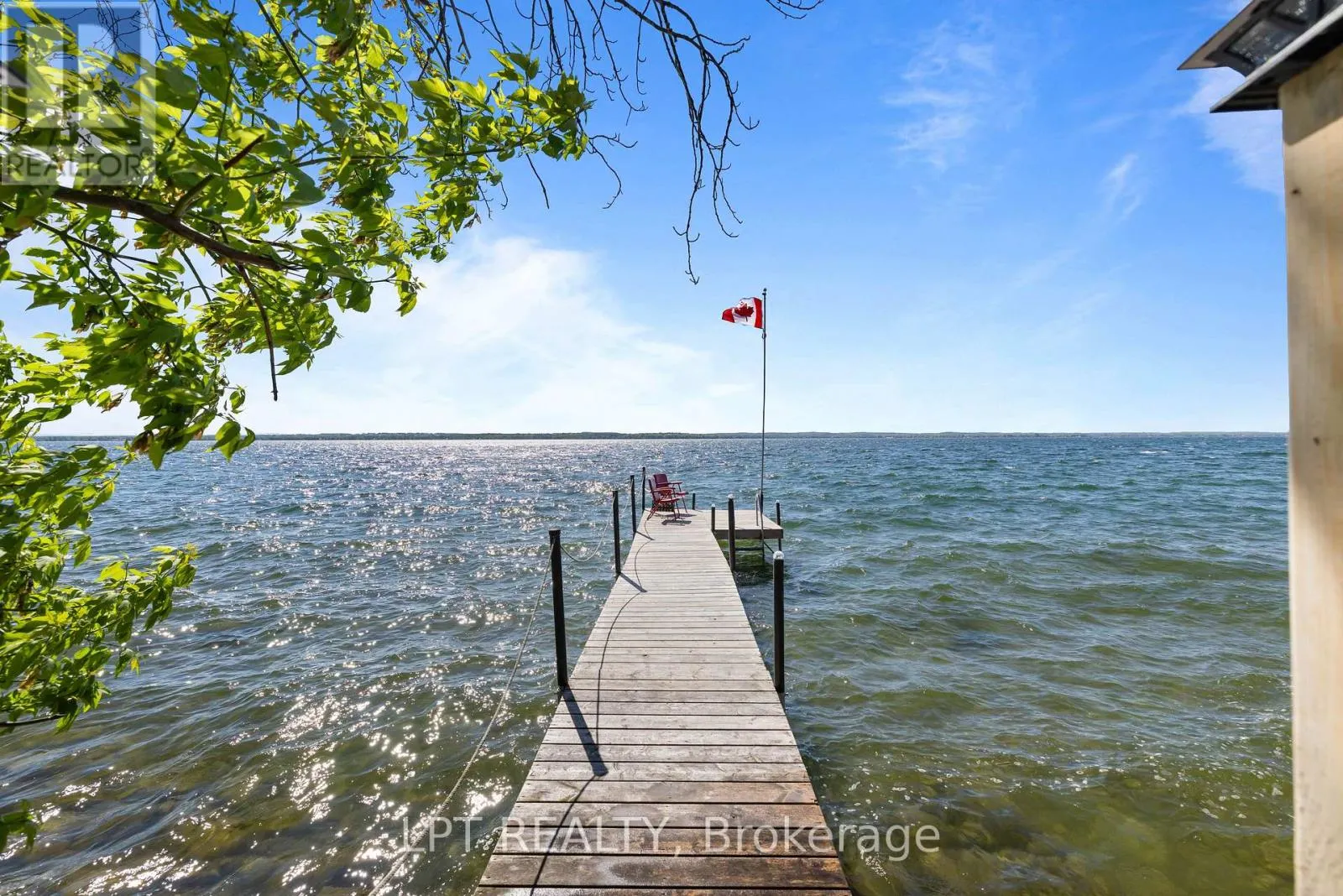 145 LAKE DRIVE N