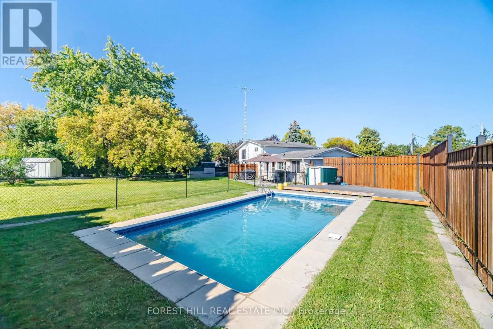 33 RICE DRIVE