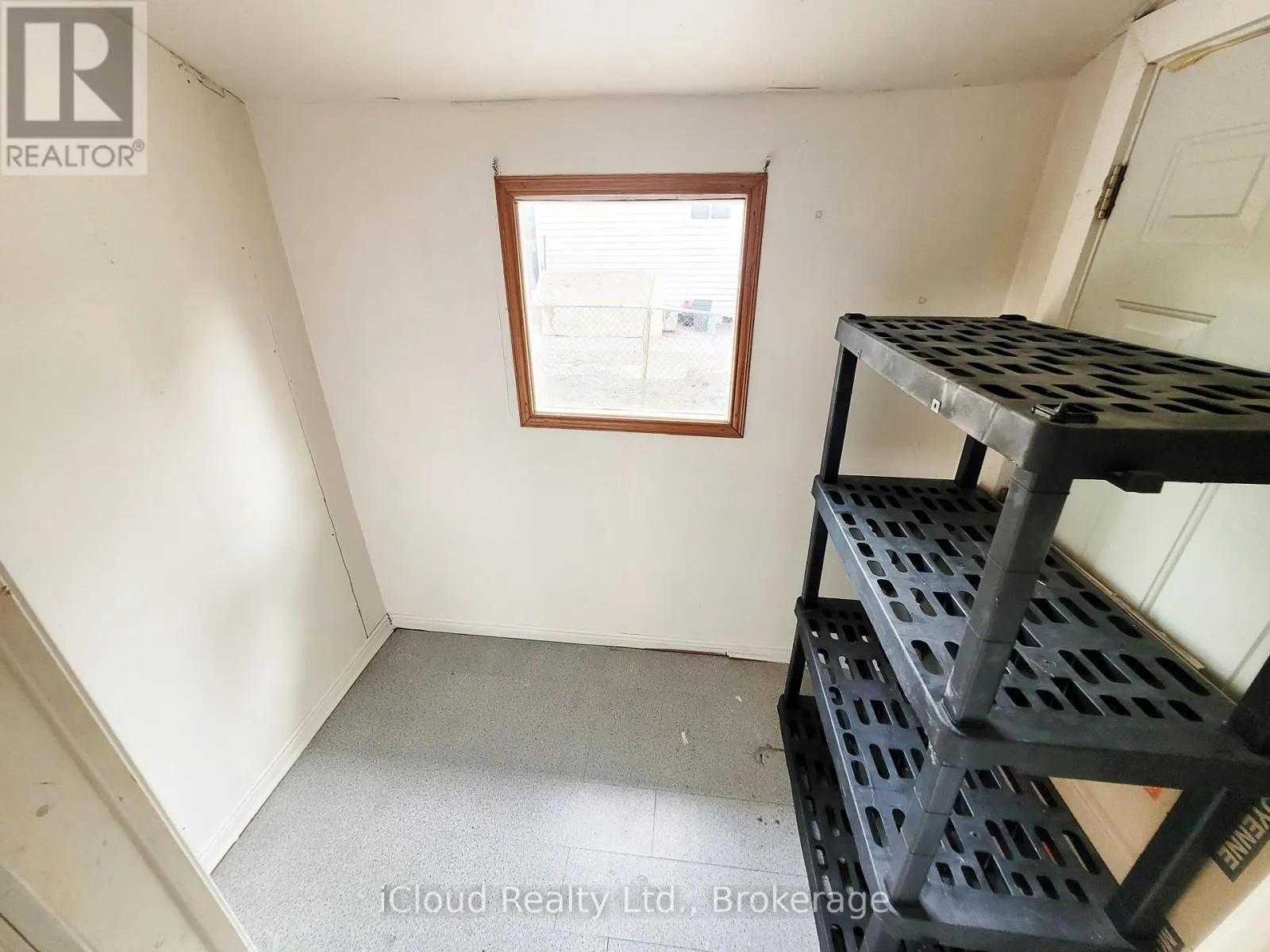 172 SILAS BOULEVARD