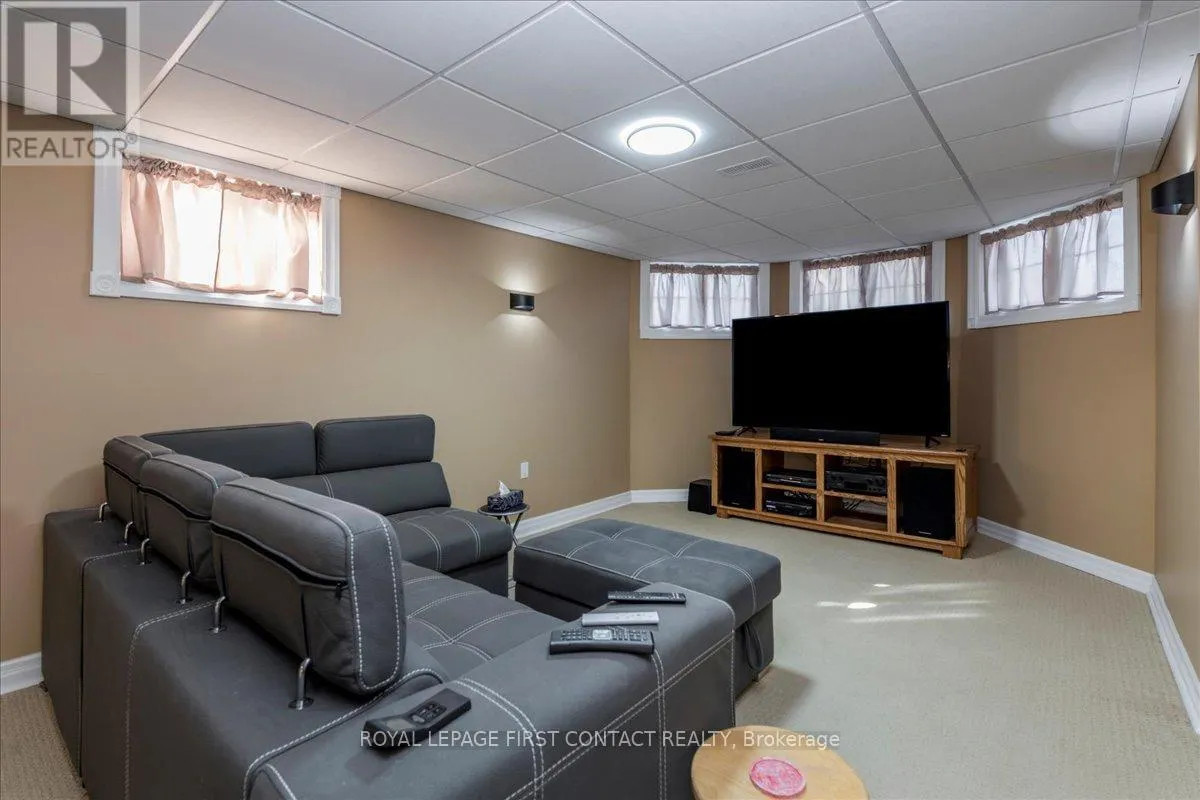 701 HAPPY VALE DRIVE