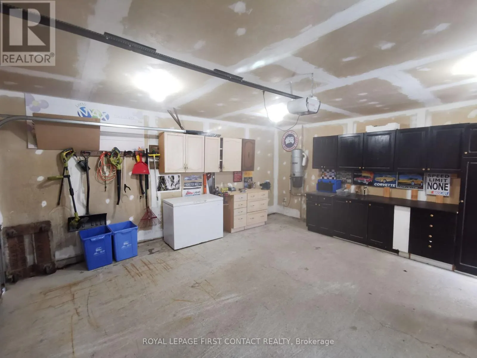 701 HAPPY VALE DRIVE