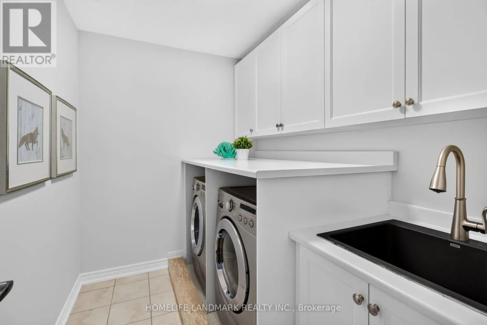 75 ESTRELLA CRESCENT
