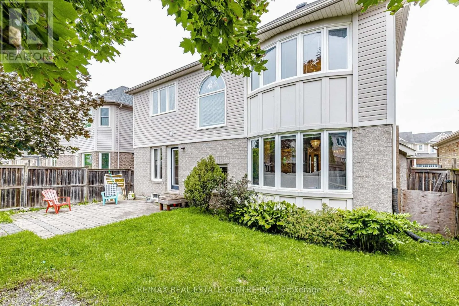 12 DUNNING DRIVE
