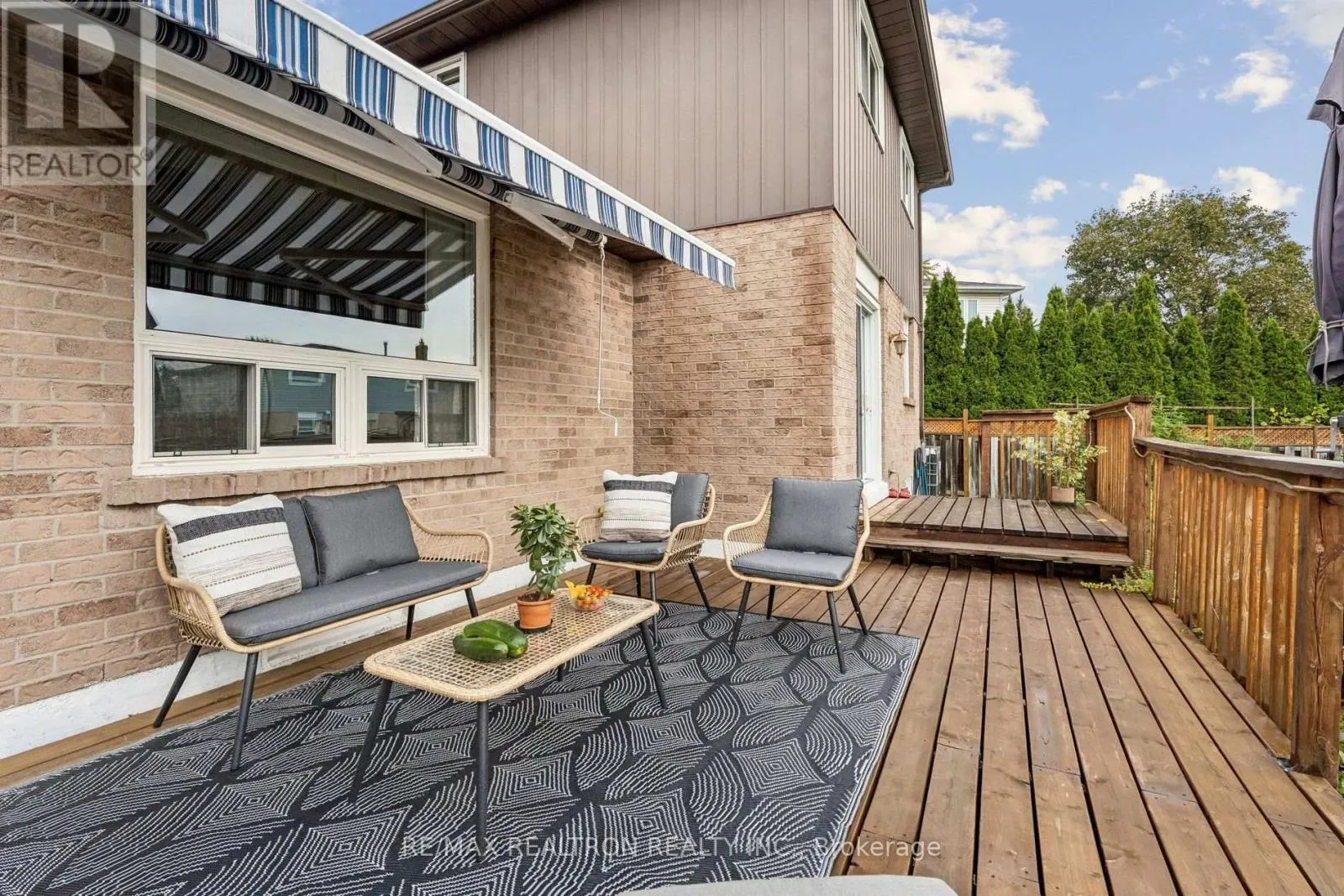 596 BROOKS HOWARD COURT