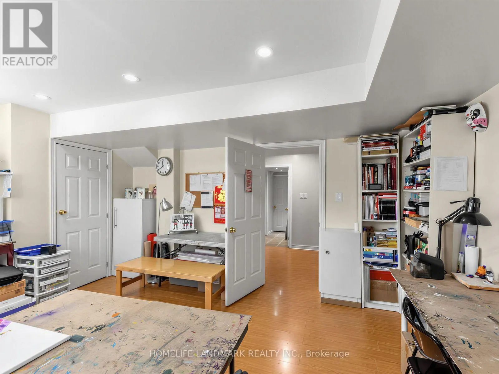 72 VANDERVOORT DRIVE