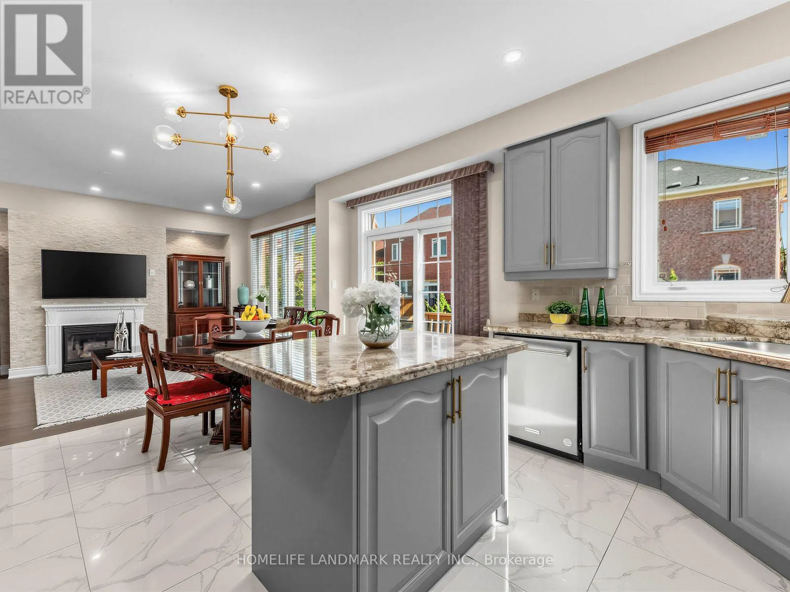 72 VANDERVOORT DRIVE