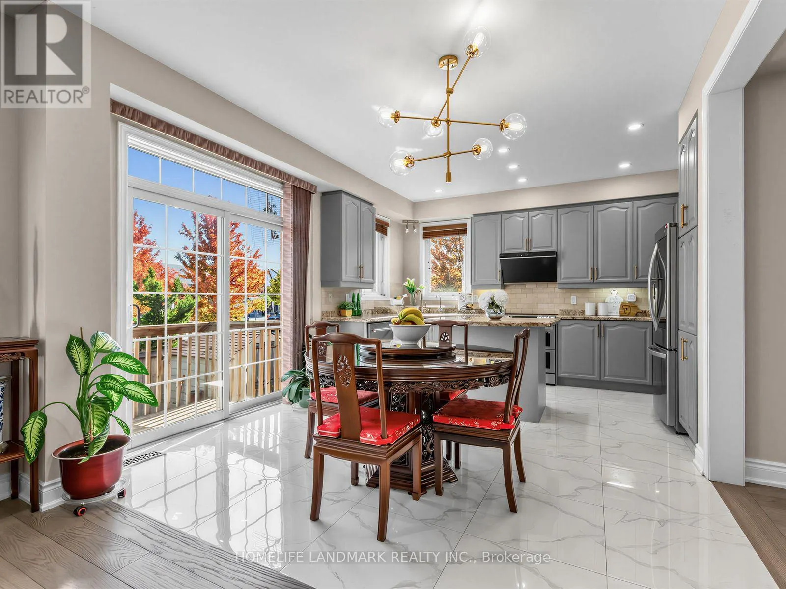 72 VANDERVOORT DRIVE