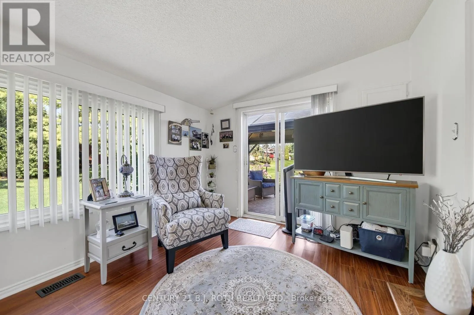 18 BELLE ISLE ARM
