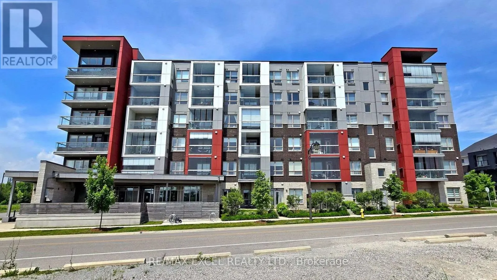 103 - 2 ADAM SELLERS STREET