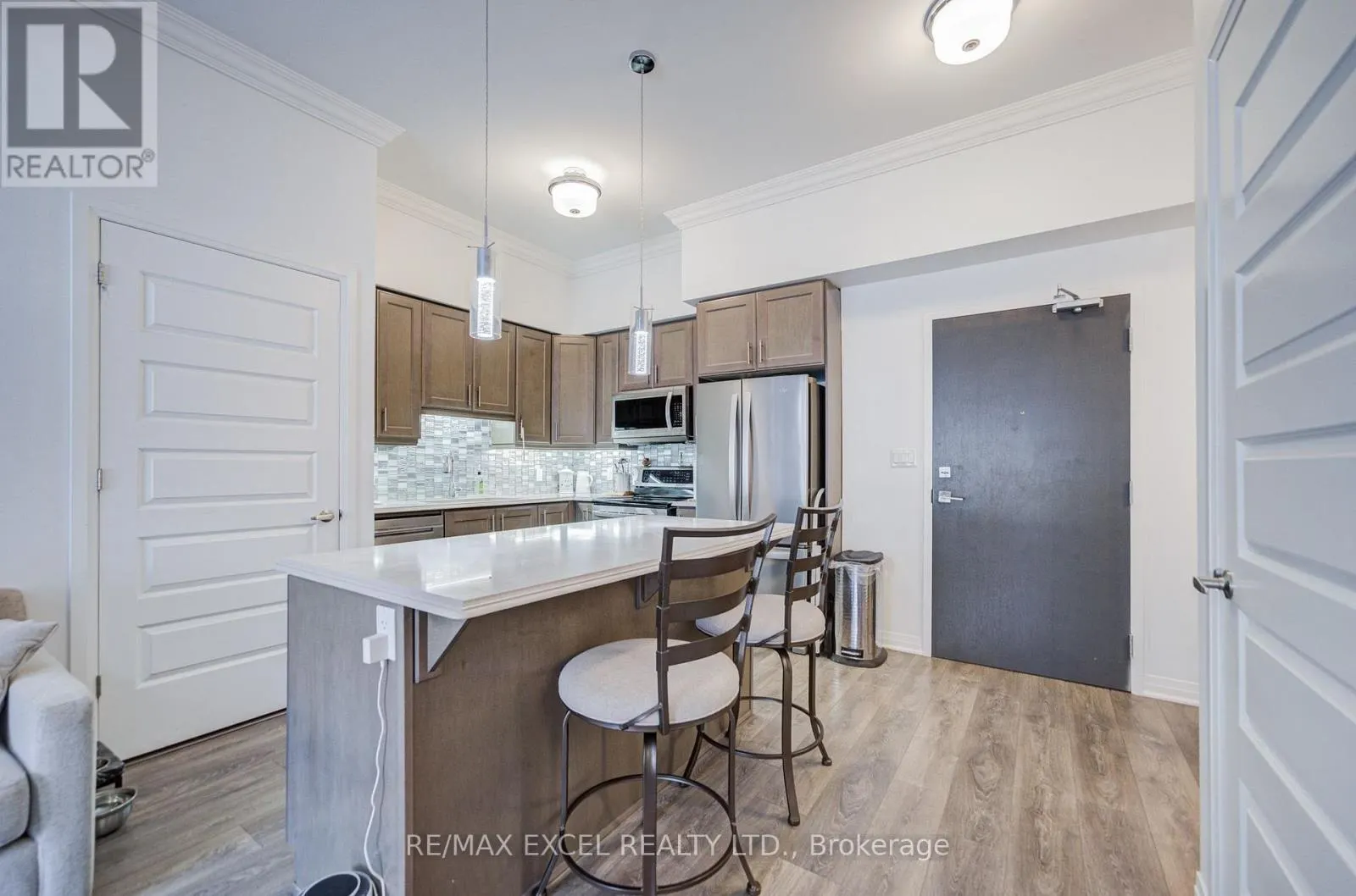 103 - 2 ADAM SELLERS STREET
