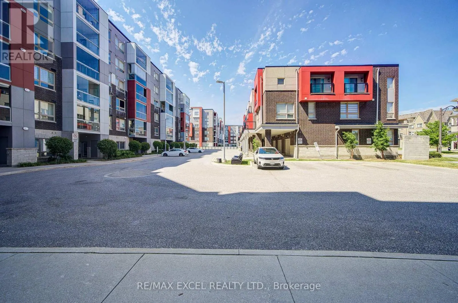 103 - 2 ADAM SELLERS STREET