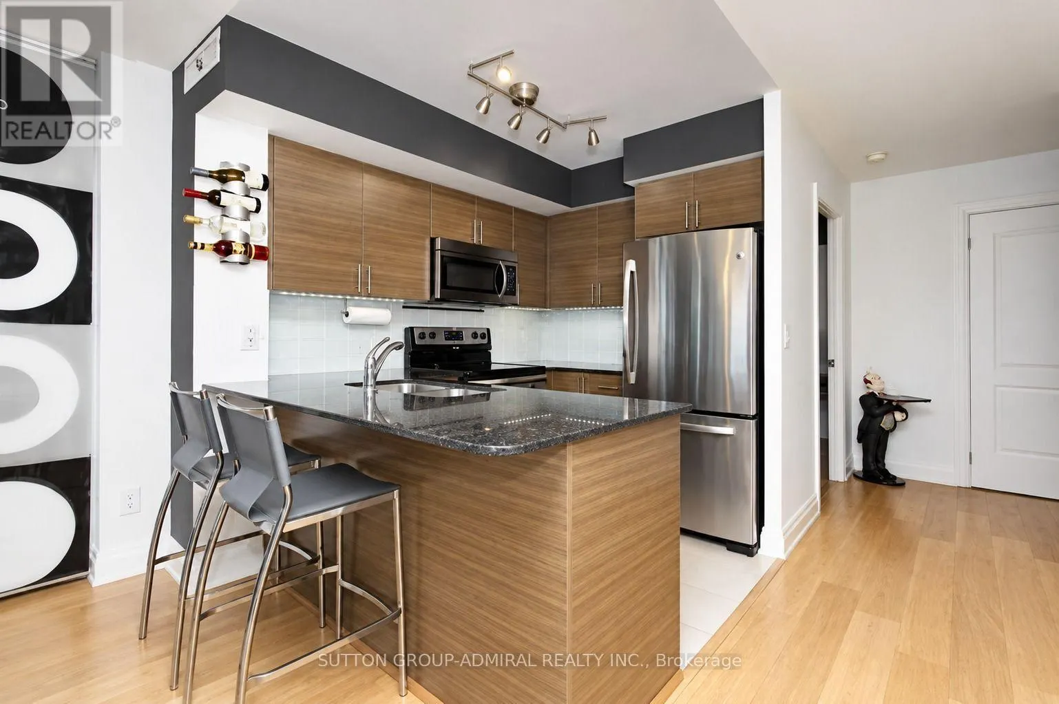 407 - 30 NORTH PARK ROAD