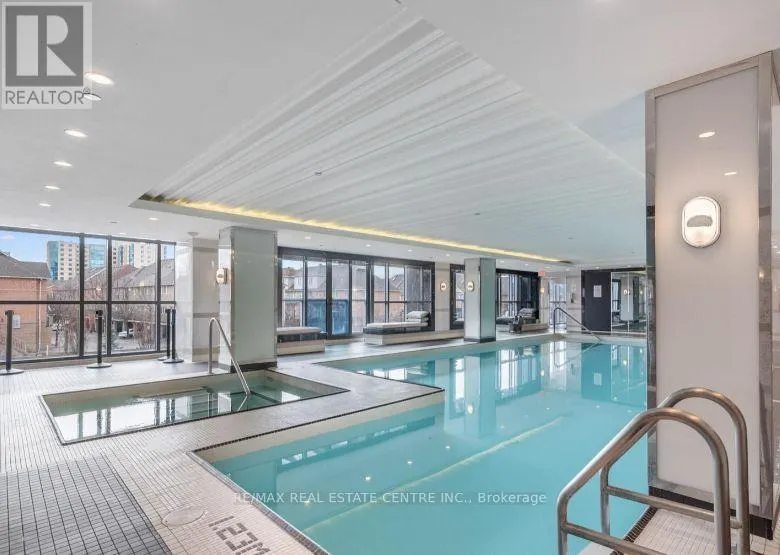 315 - 9471 YONGE STREET