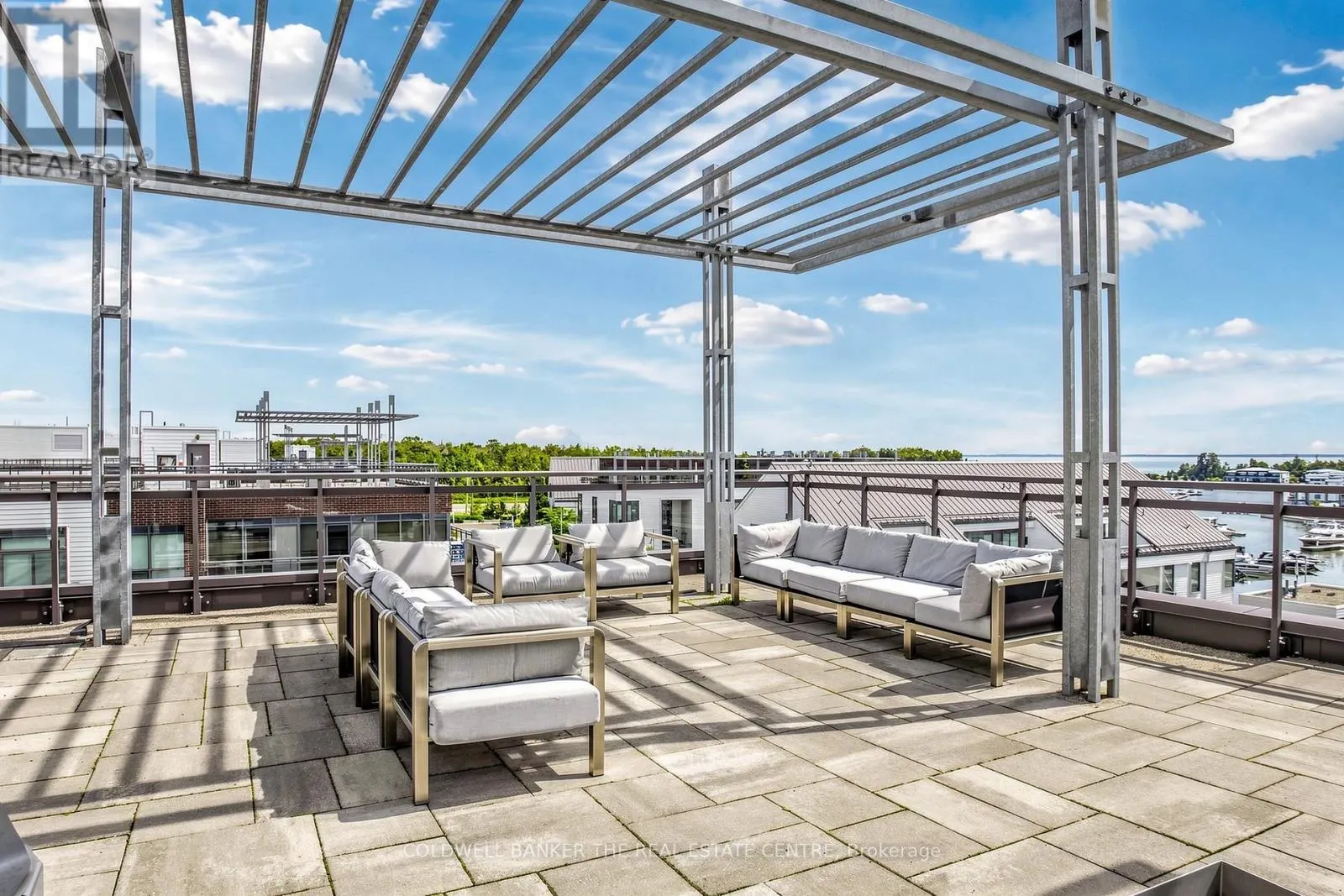 UNIT #415 - 301 SEA RAY AVENUE