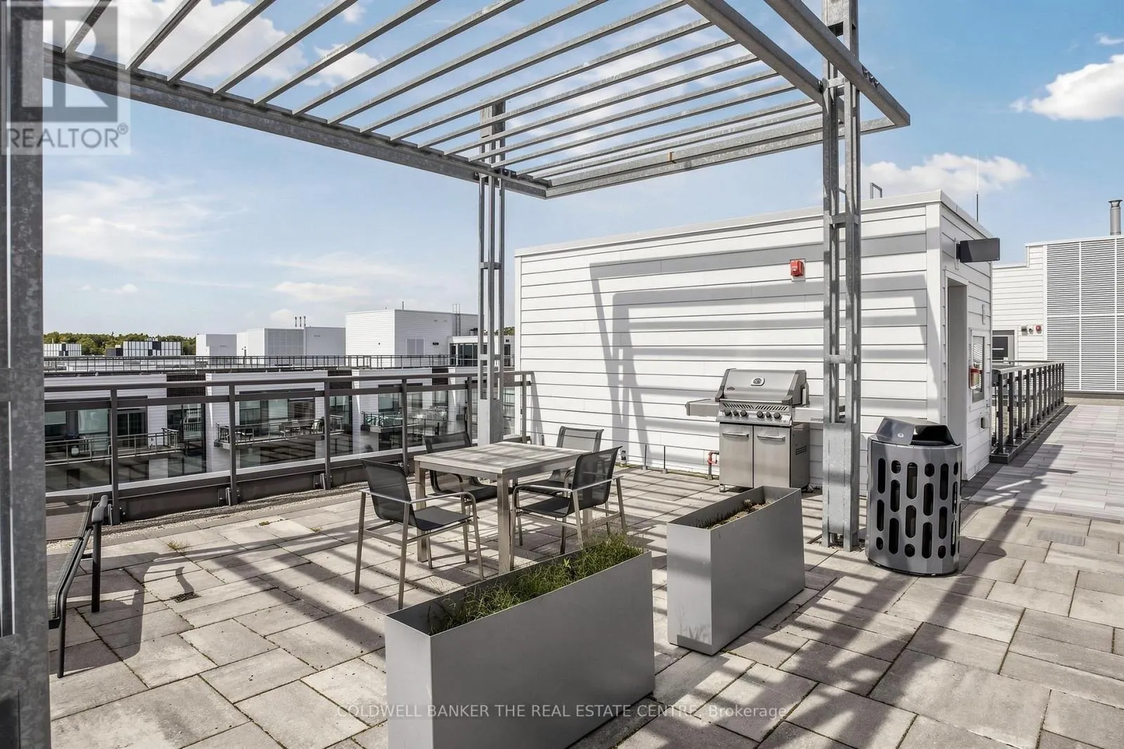 UNIT #415 - 301 SEA RAY AVENUE