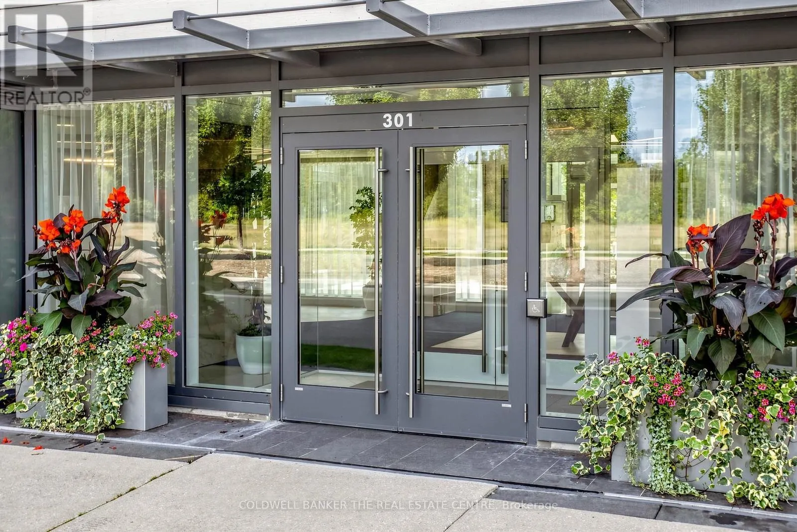 UNIT #415 - 301 SEA RAY AVENUE