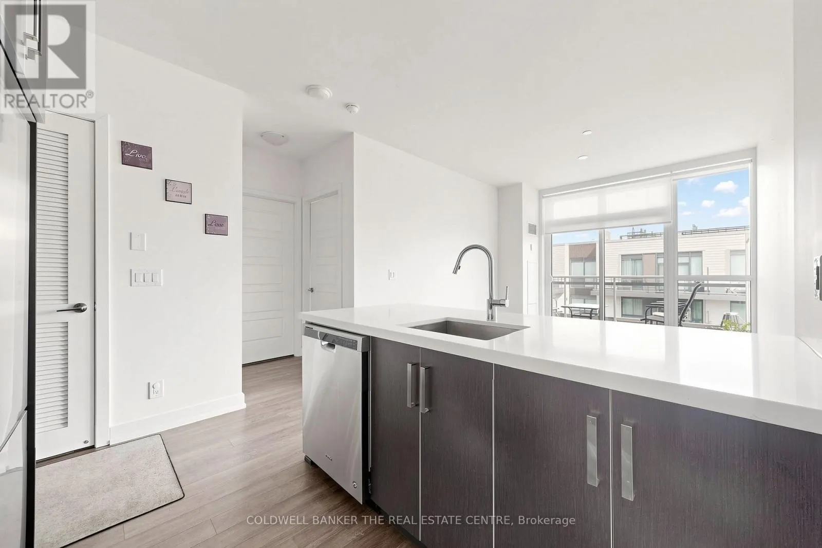 UNIT #415 - 301 SEA RAY AVENUE