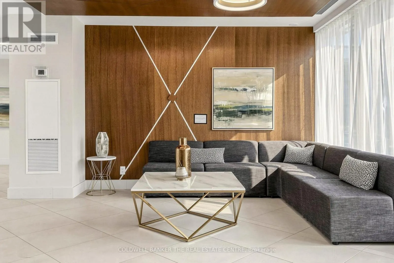 UNIT #415 - 301 SEA RAY AVENUE