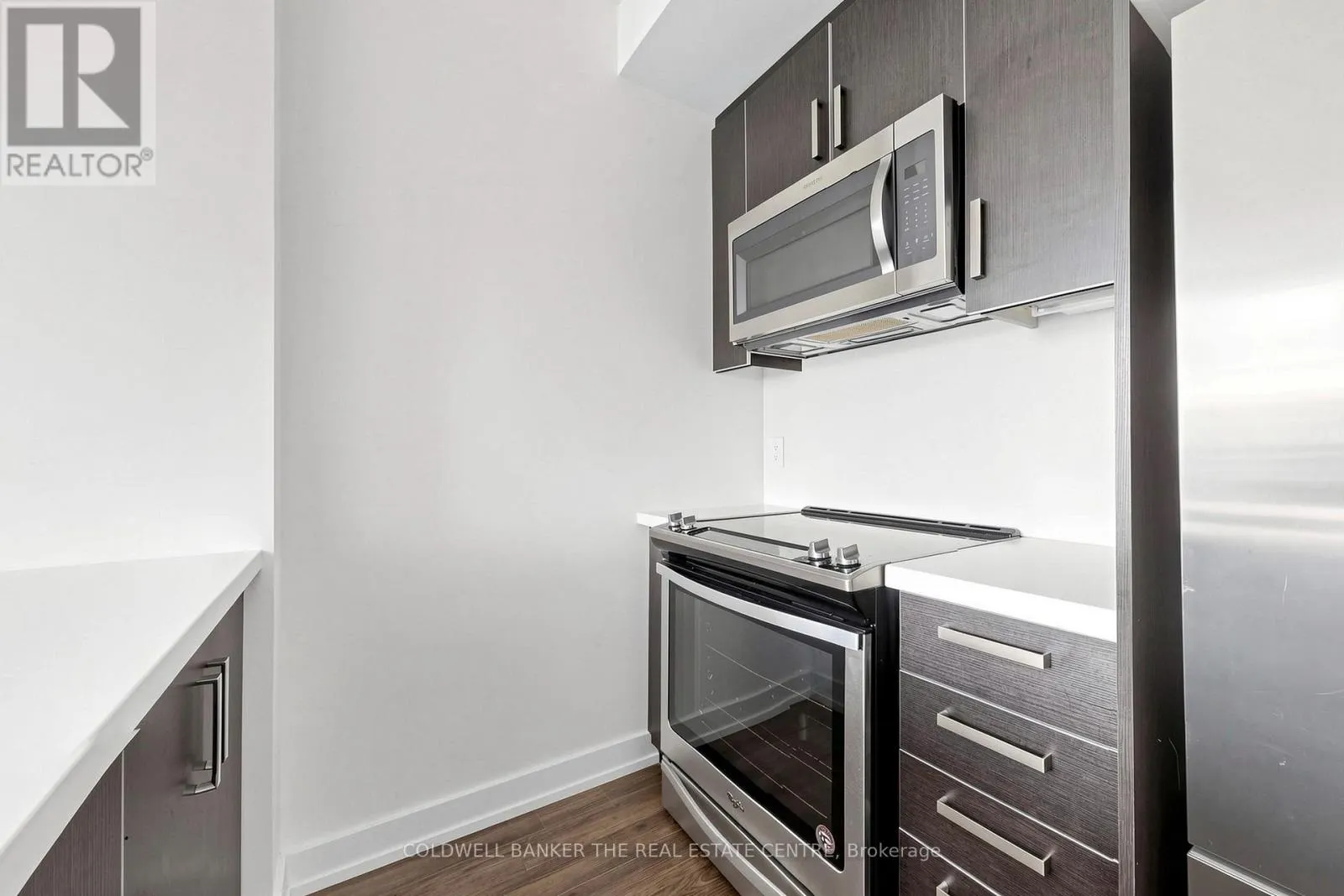 UNIT #415 - 301 SEA RAY AVENUE