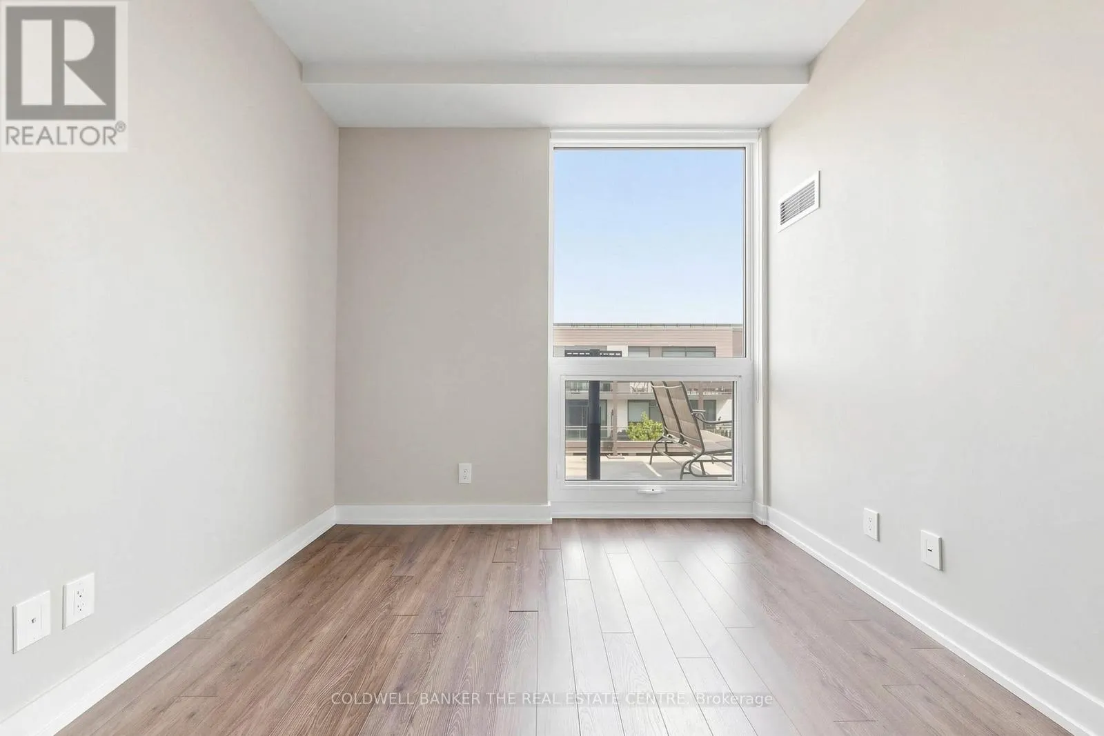 UNIT #415 - 301 SEA RAY AVENUE