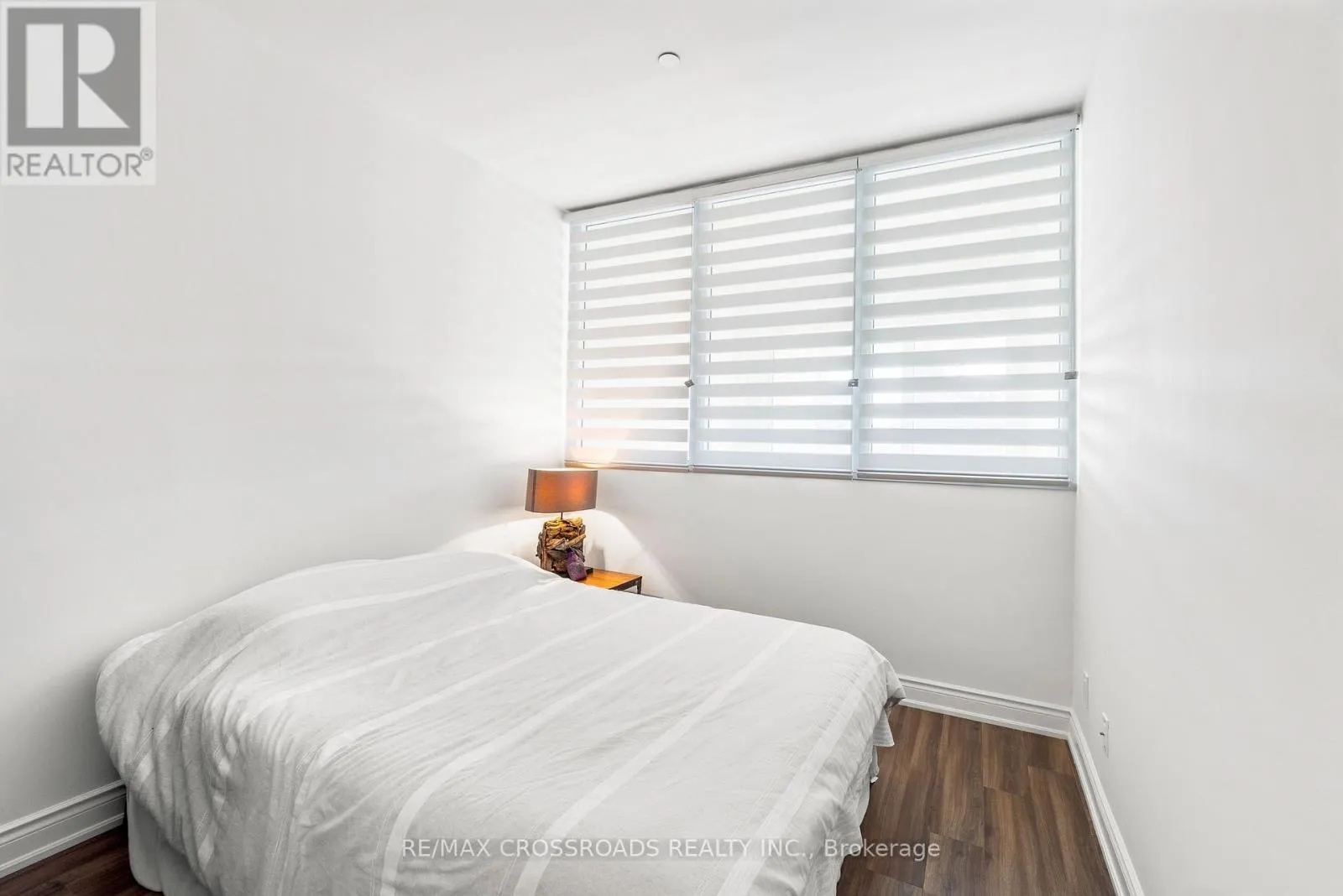 TH102 - 9618 YONGE STREET
