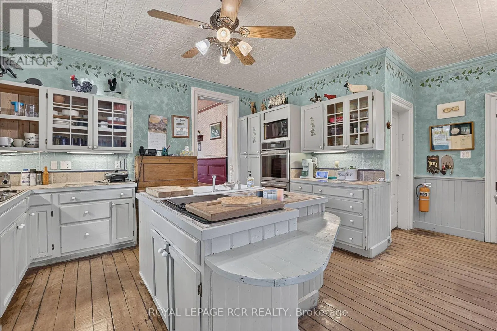 233 WAGG ROAD