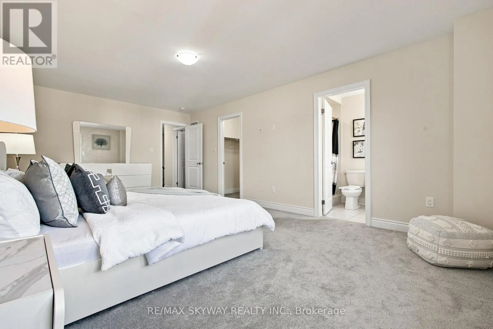 60 LORNE THOMAS PLACE