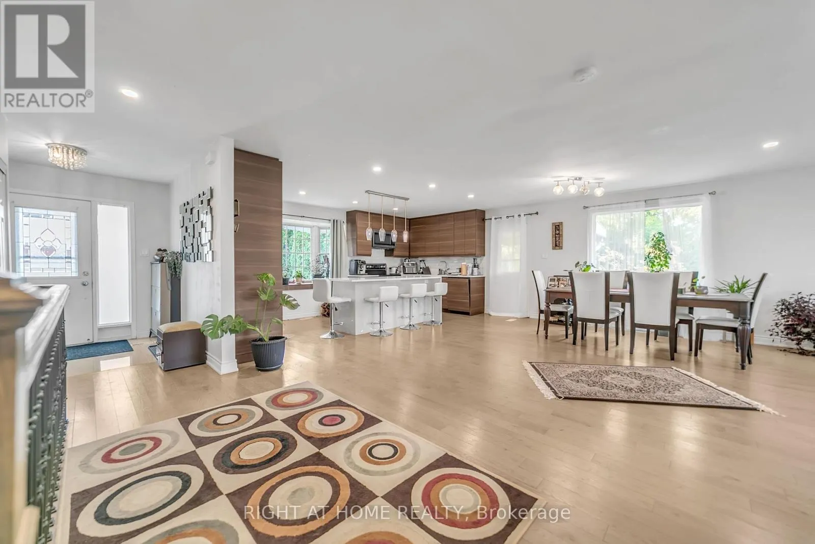22 HAMILTON DRIVE