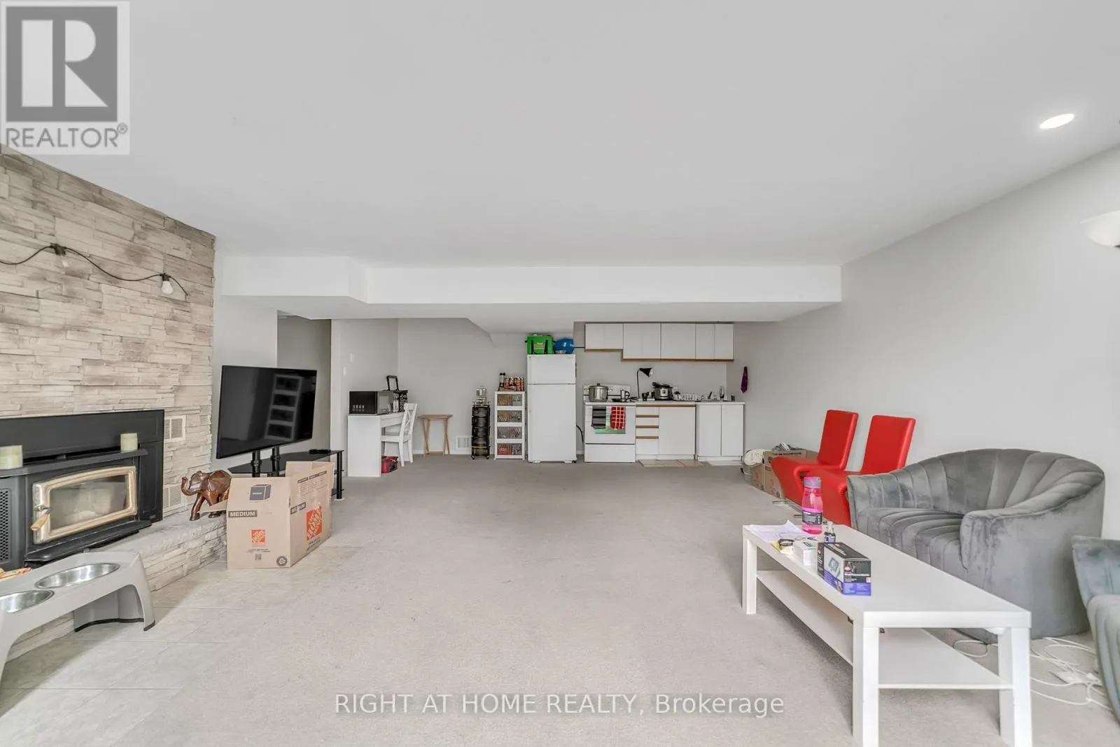 22 HAMILTON DRIVE