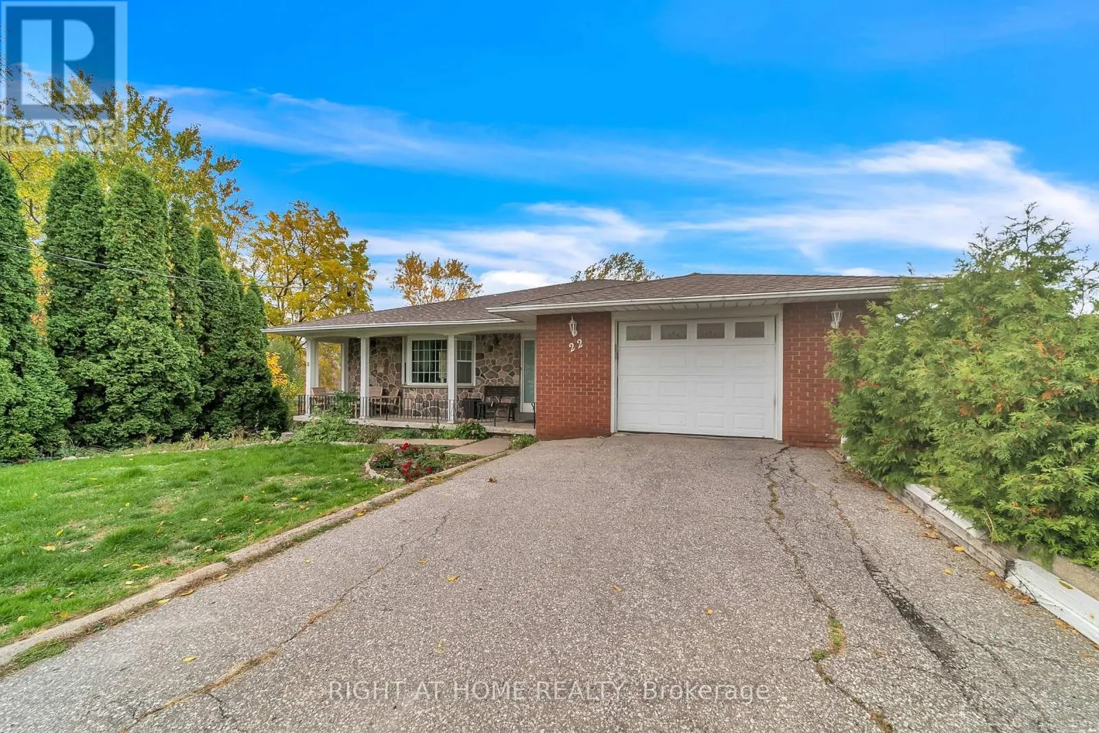 22 HAMILTON DRIVE