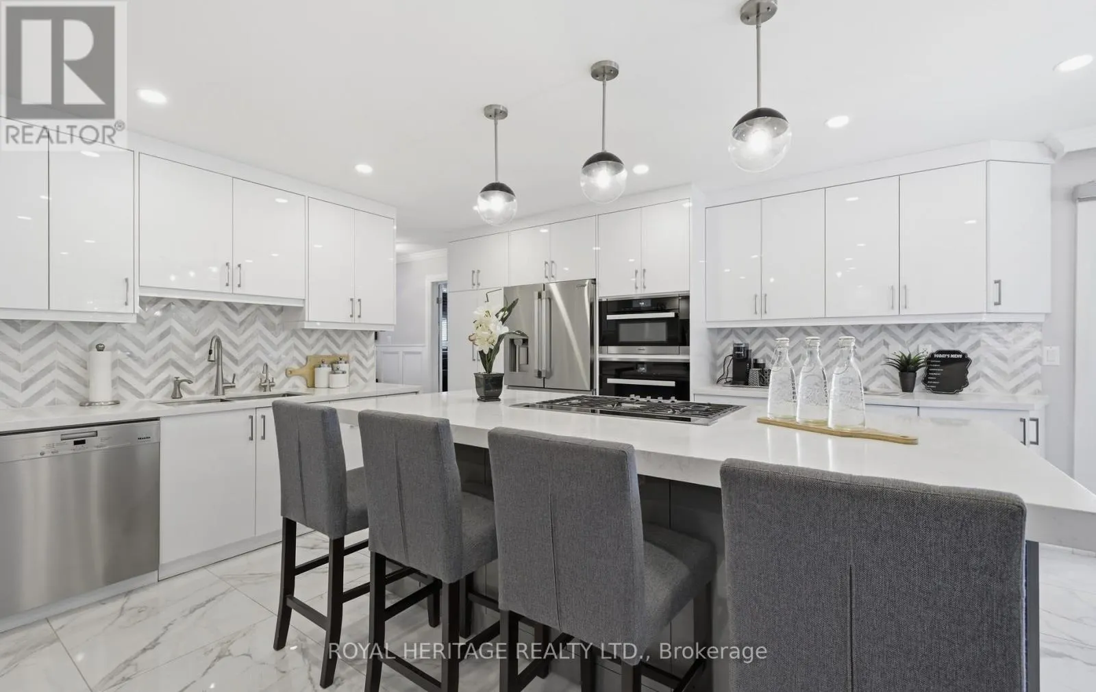7 KIMBARK CRESCENT