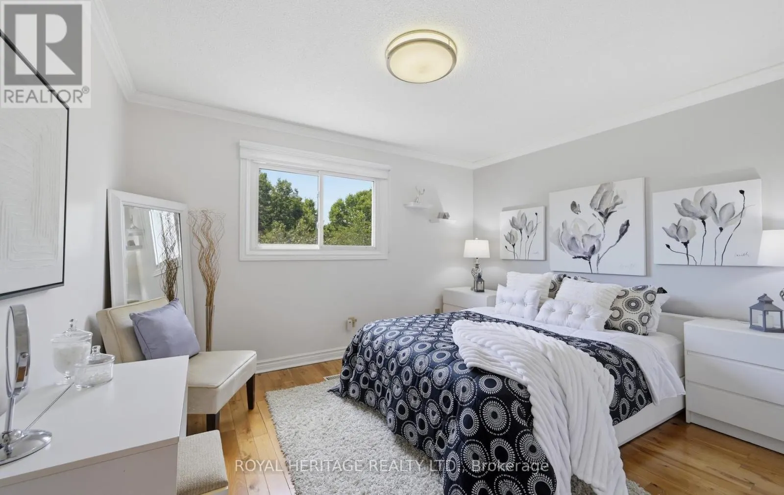 7 KIMBARK CRESCENT