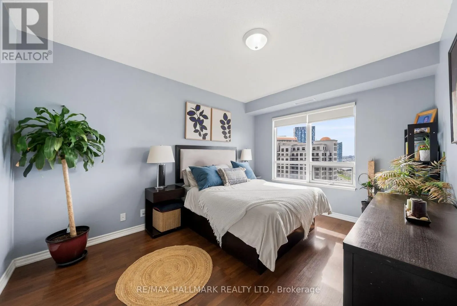 1609 - 9235 JANE STREET