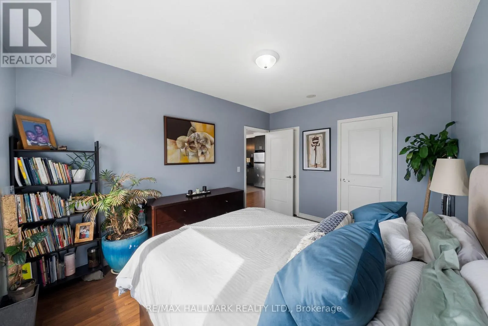 1609 - 9235 JANE STREET
