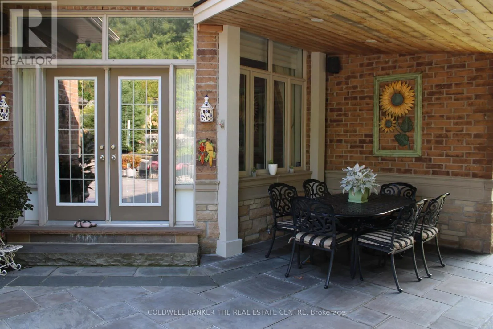20 AUBRIETIA COURT