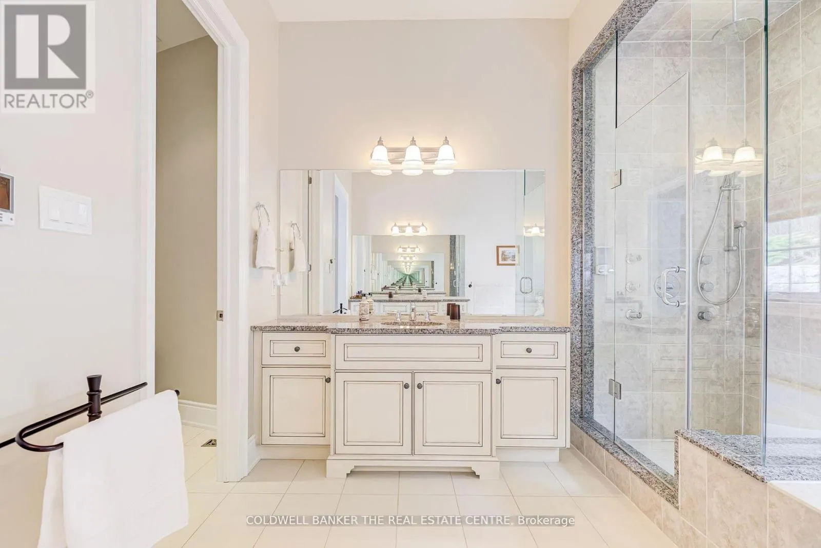 20 AUBRIETIA COURT