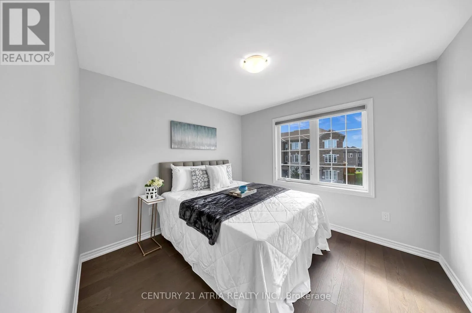 548 WHITE'S HILL AVENUE