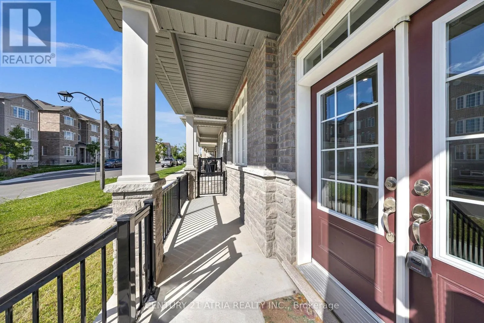 548 WHITE'S HILL AVENUE