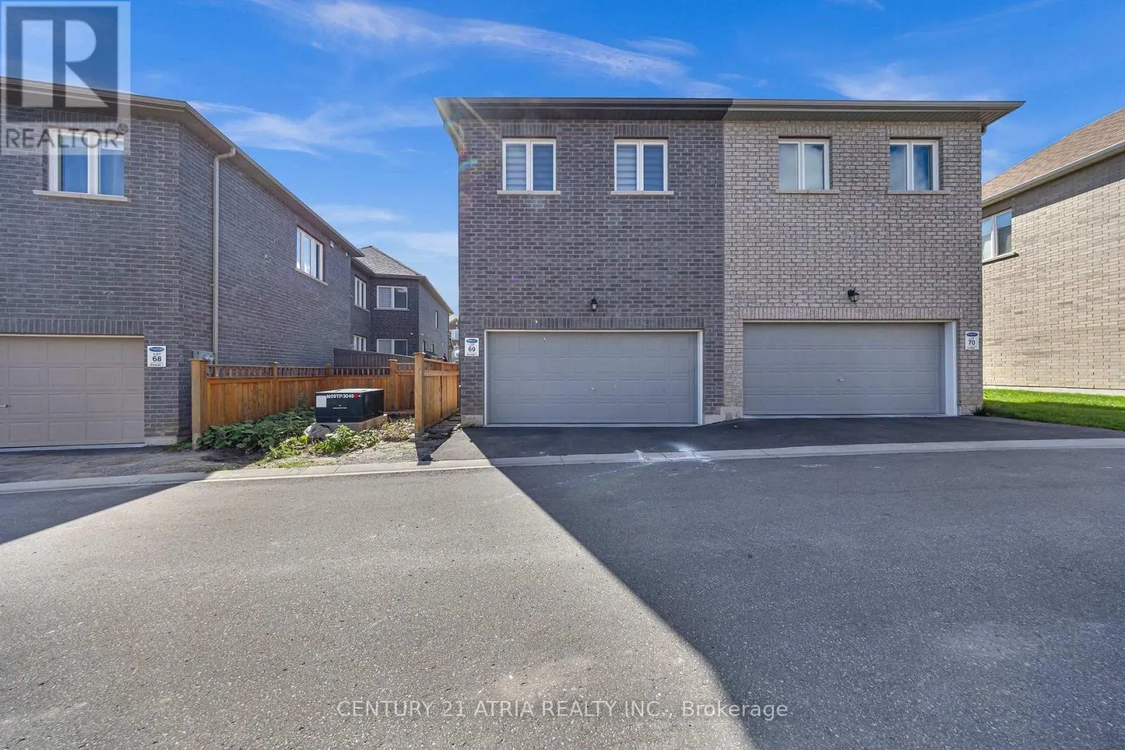 548 WHITE'S HILL AVENUE