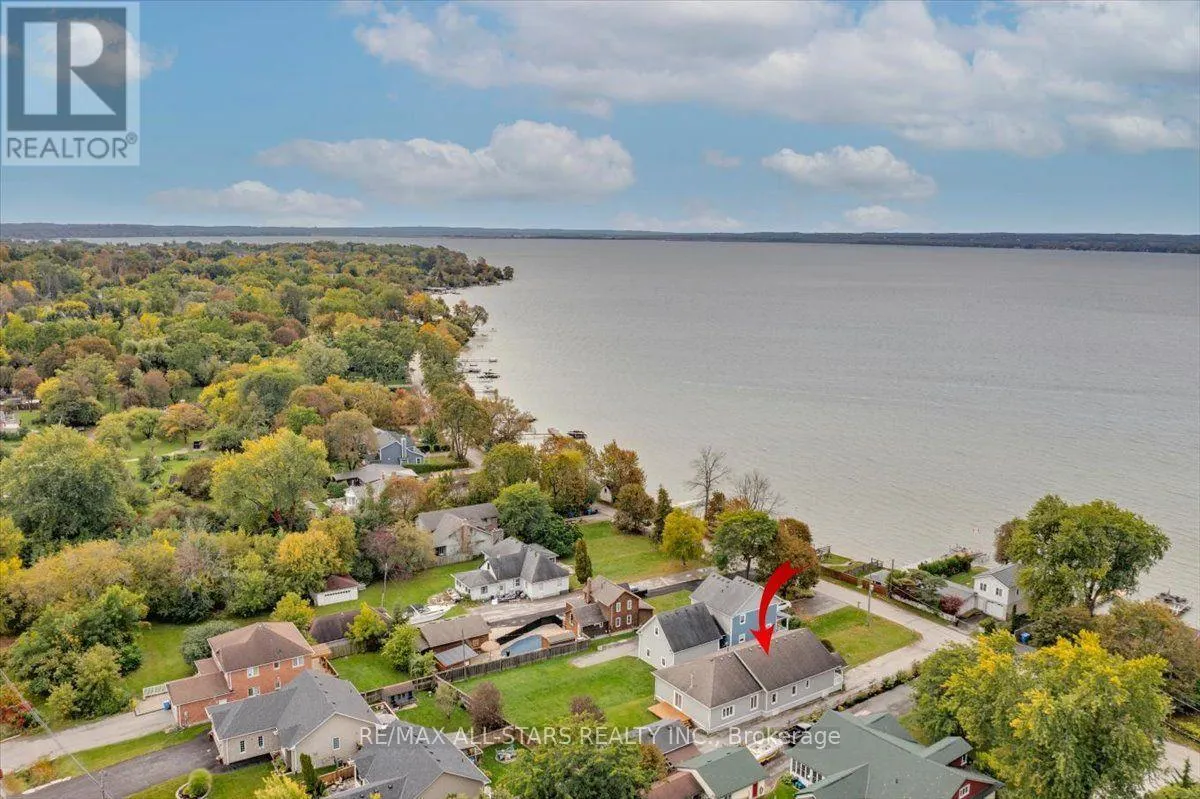 369 LAKE DRIVE
