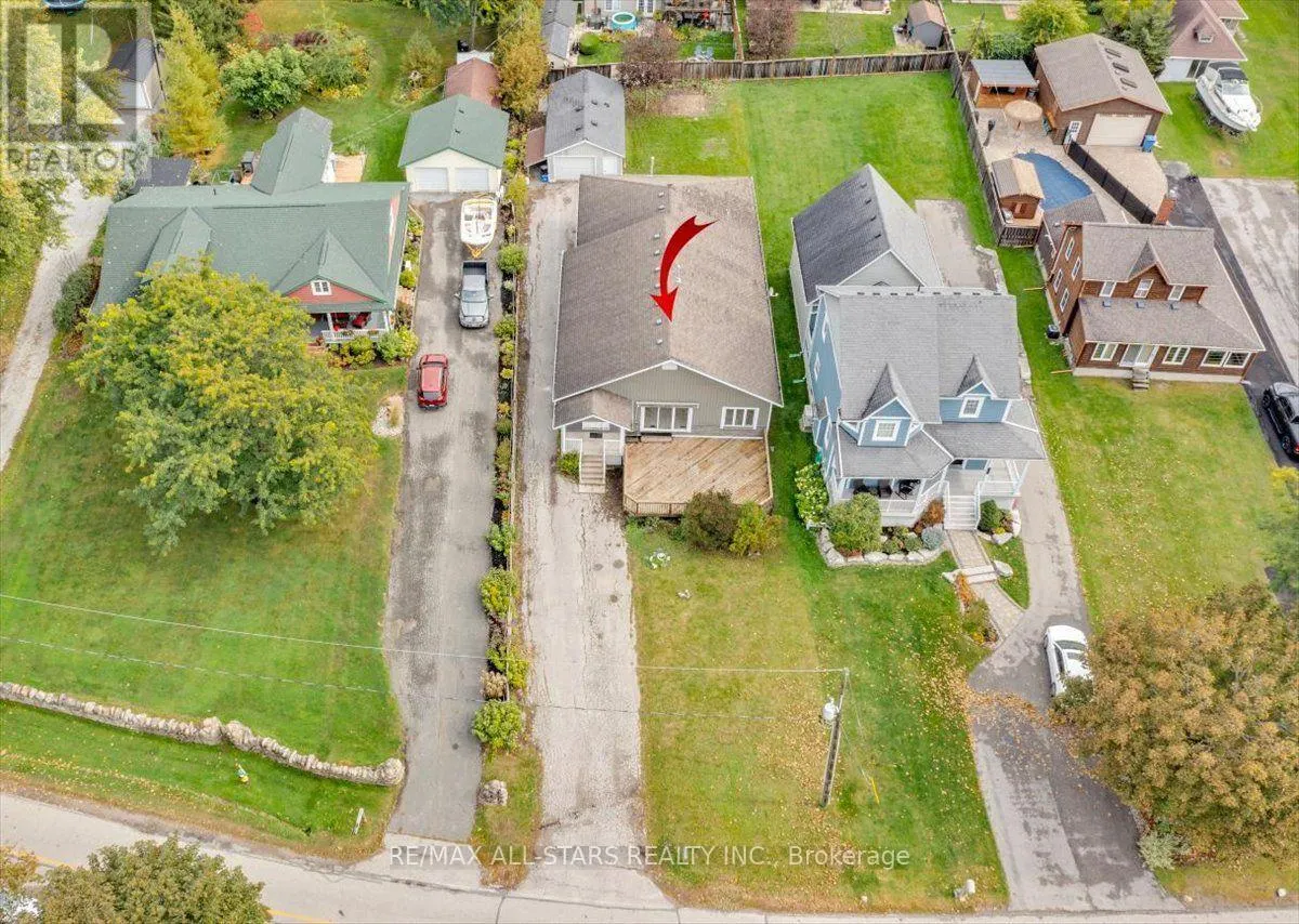 369 LAKE DRIVE