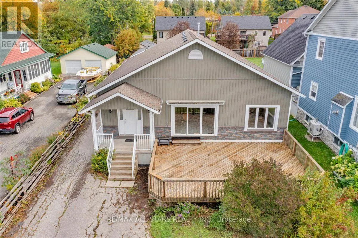 369 LAKE DRIVE